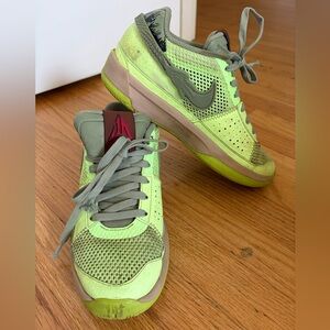 Nike Youth Ja 1 NRG Low Halloween Zombie Sneakers size 5Y